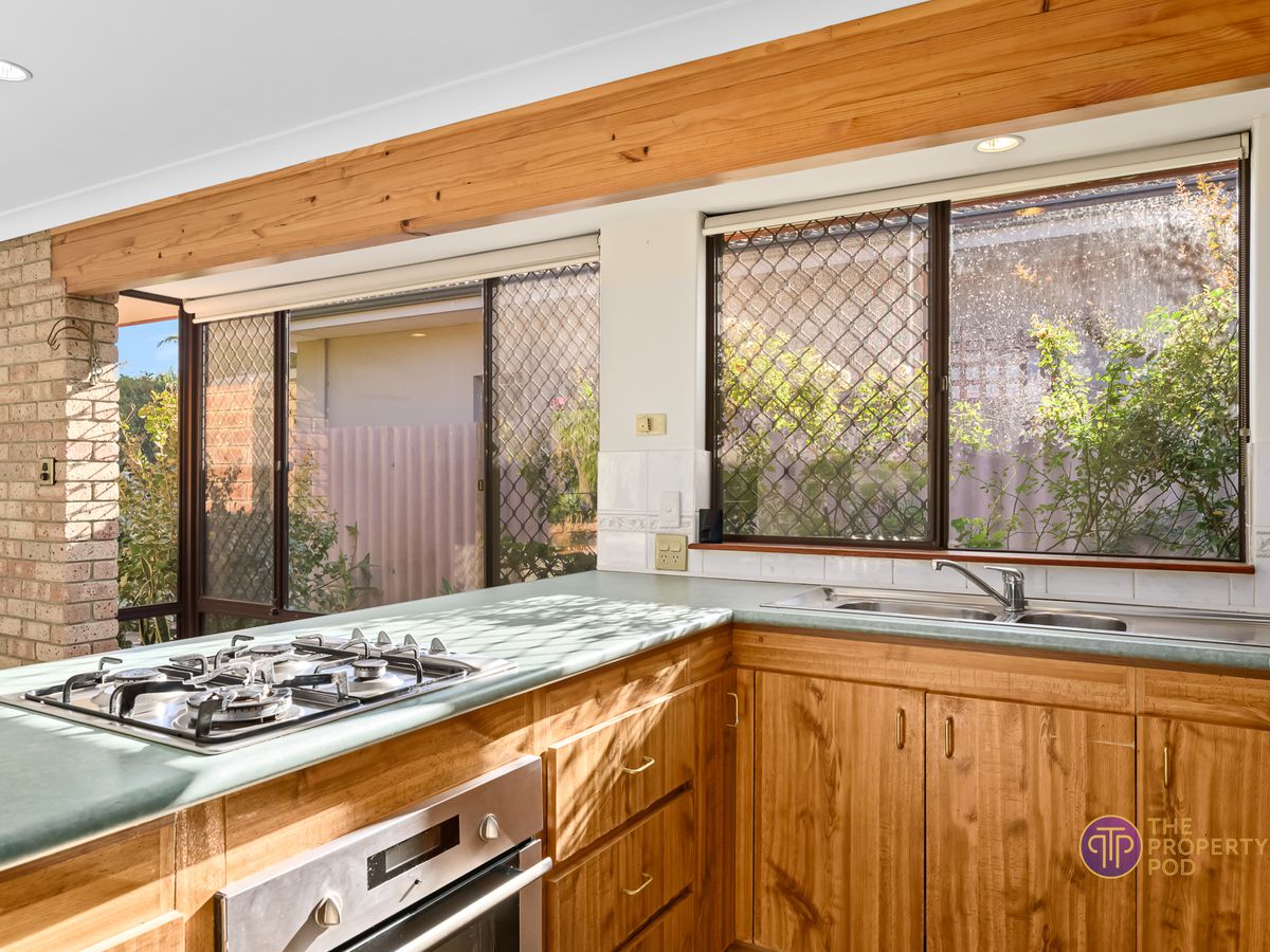 18 Elm Close, Camillo