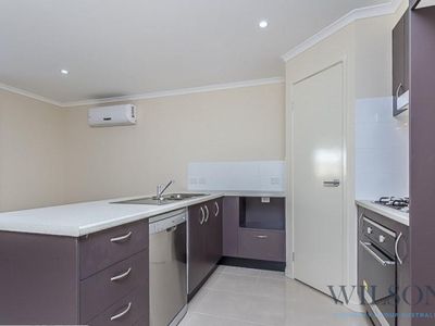 2 / 87 Greens road, Griffin