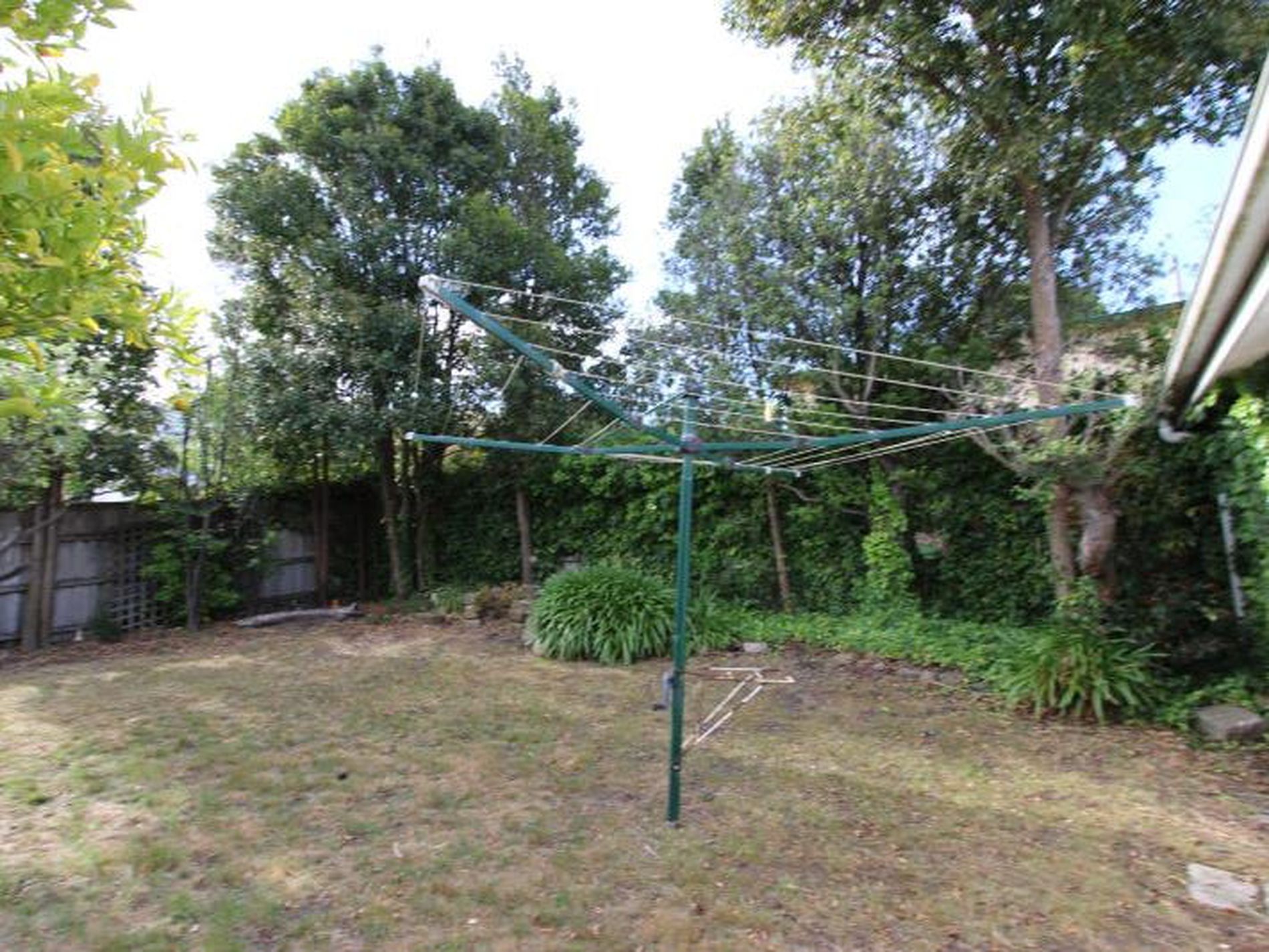 50 Fairview Avenue, Newtown