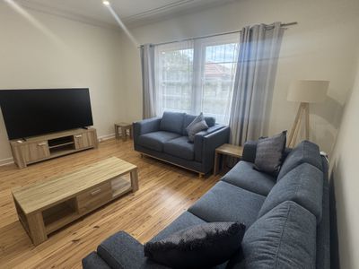 28 PARRY STREET, West Tamworth