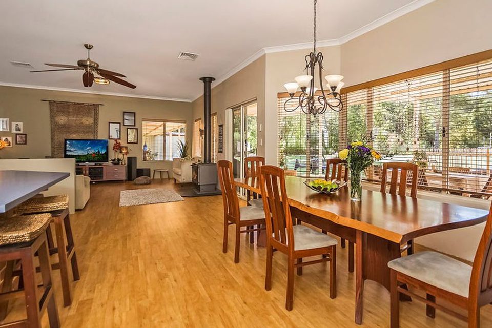 31 Oak Way , Baldivis