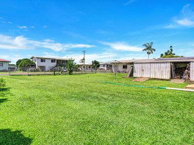 27 Meyer Ave, Wangan