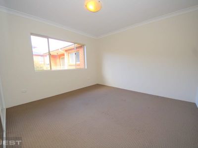 4 / 2 Cobden Street, Enfield