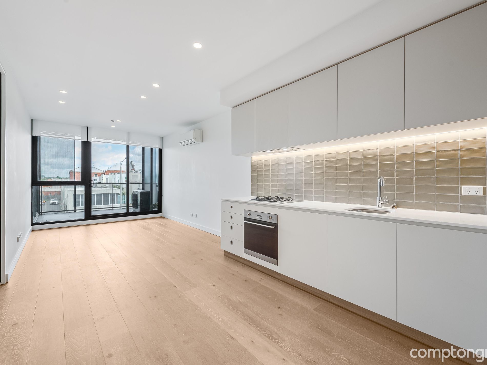 211 / 47 Nelson Pl, Williamstown