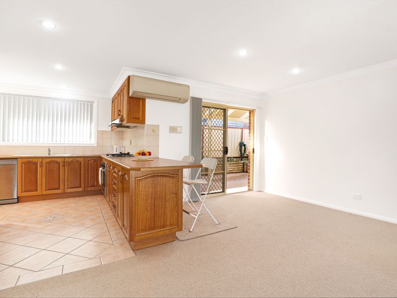 2 / 39 Dempster Street, West Wollongong