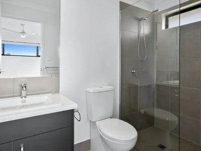7 Scarlet Moon Court, Southside