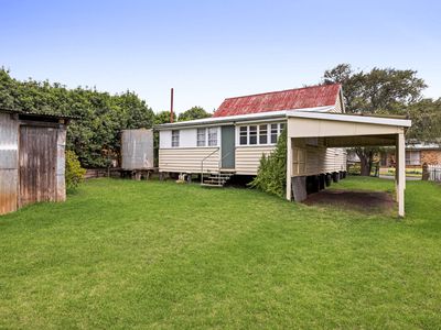 13 McCook Street, South Toowoomba