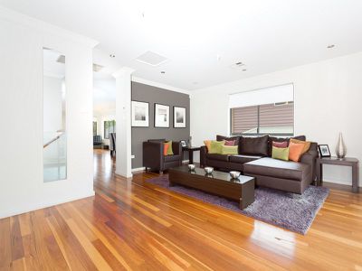 13 Haywards Bay Drive, Haywards Bay