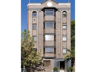 27 / 18 Springfield Avenue, Potts Point