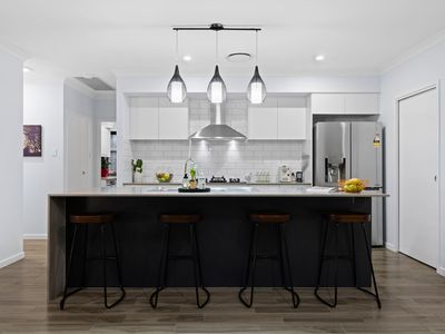 15 Eucalypt Street, Wakerley