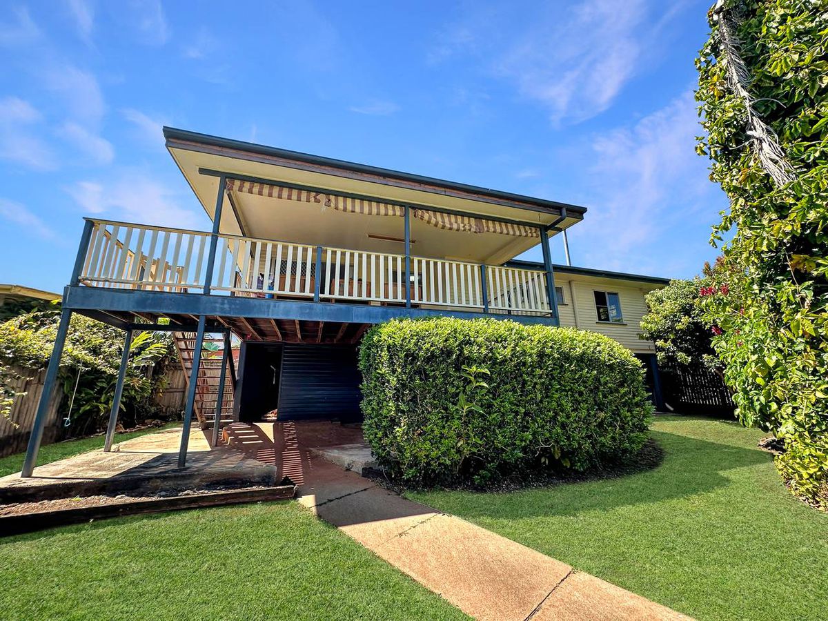7 Eighth Avenue, Atherton