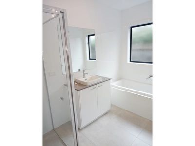 12C Logan Street, Hamlyn Heights