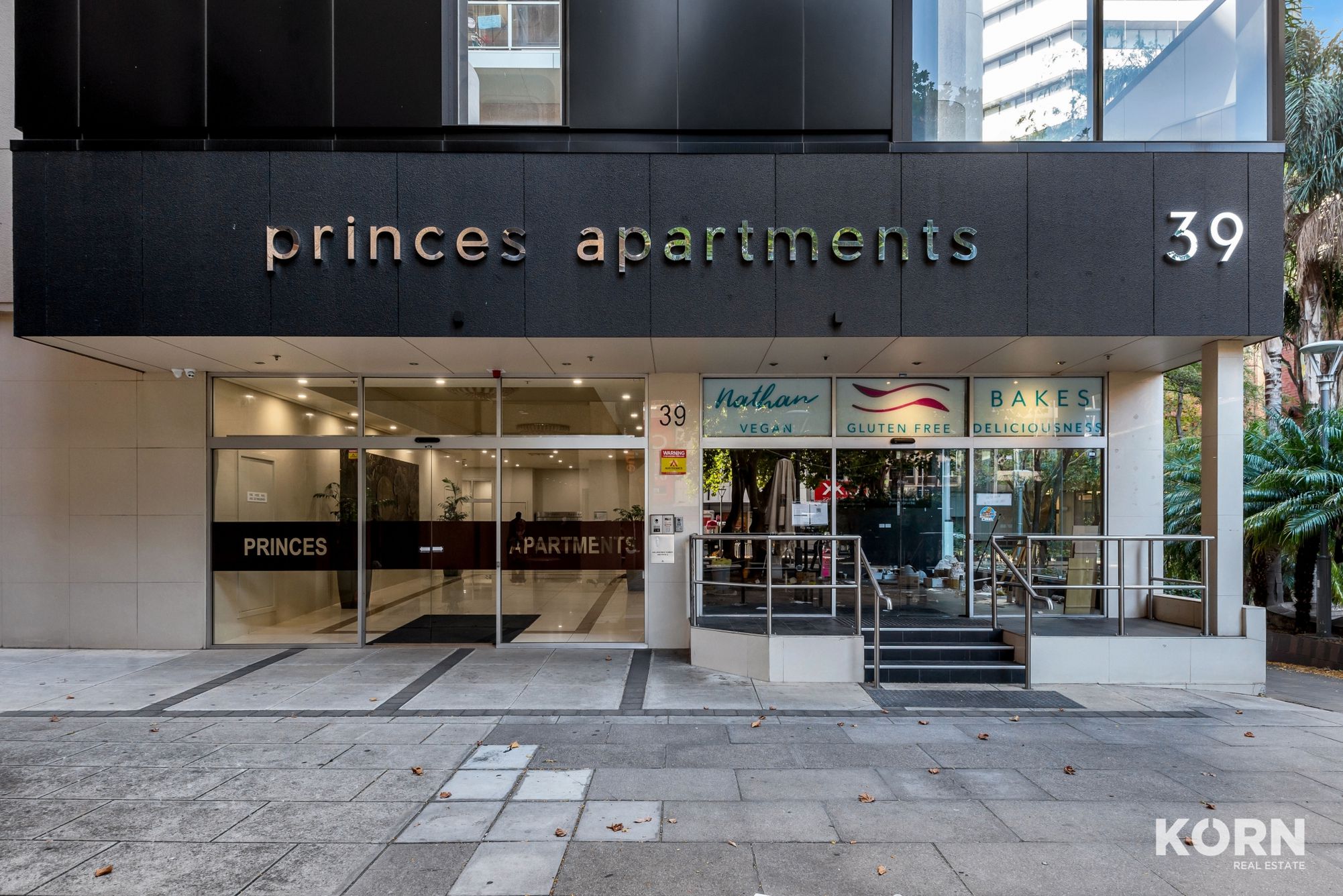 304 / 39 Grenfell Street, Adelaide