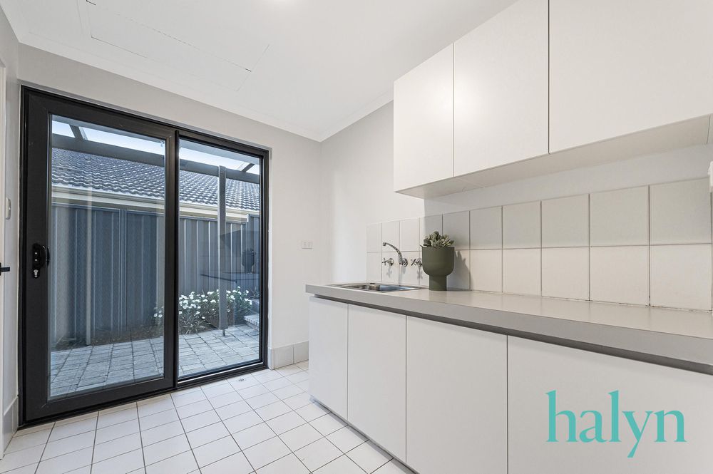 82 Sylvan Crescent, Leeming