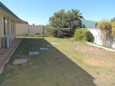 36 Trafalgar Gardens, Port Kennedy