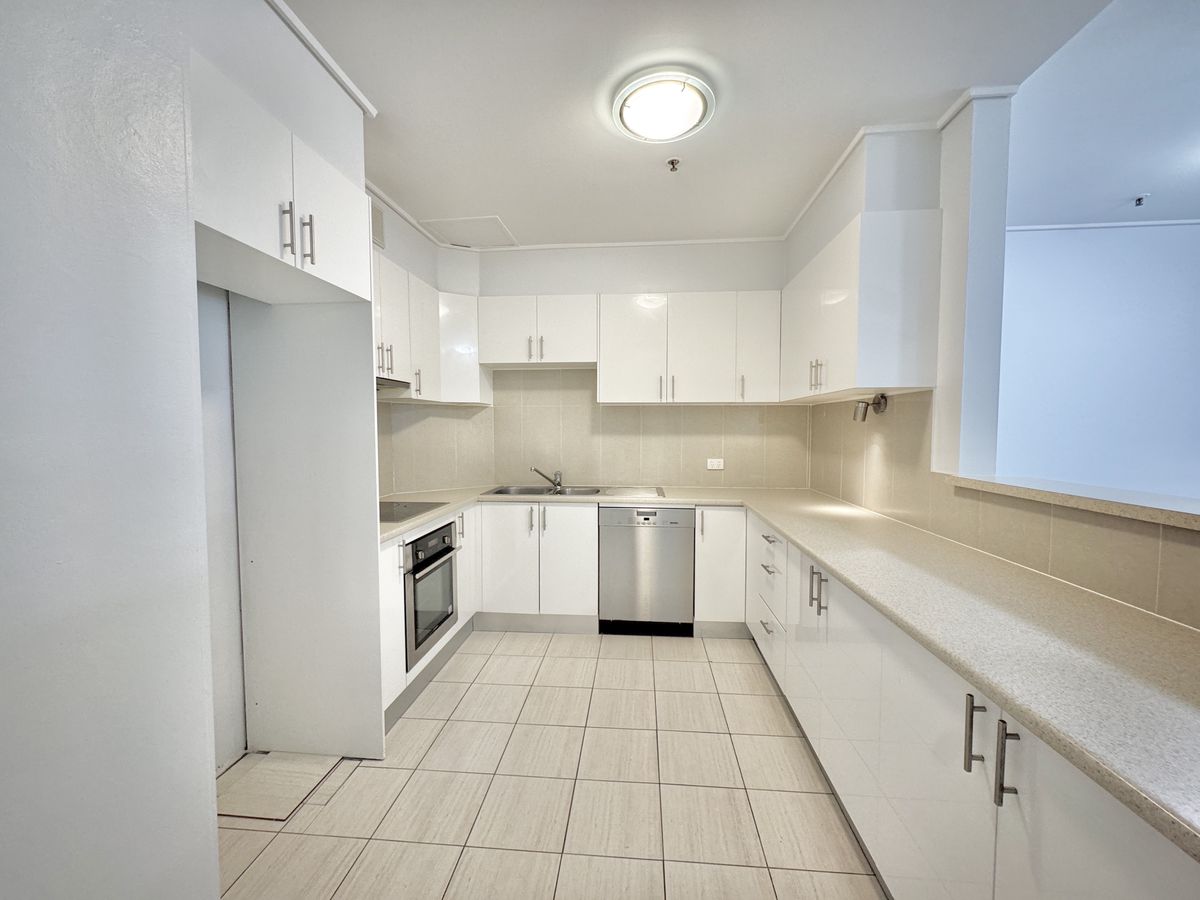 401 / 185 Liverpool Street, Sydney