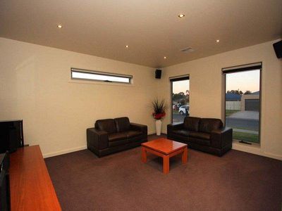 34 GOLFLINKS AVENUE, Wodonga