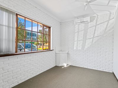 1/1 Hampden Road, Nedlands