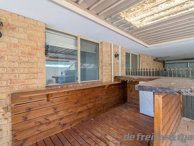 51 Sunningdale Circle, Cooloongup