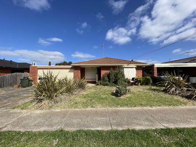 367 Heaths Road, Werribee