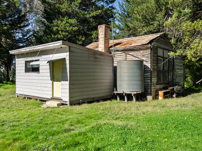 7 Hayes Road, Swanpool