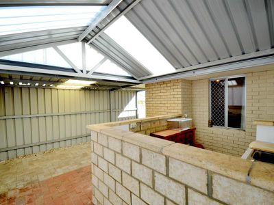 176 Yale Road, Thornlie