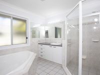 63 Clive Road, Birkdale