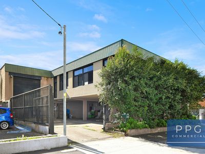 11-17 East Street, Granville