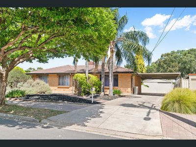 20 Brian Grove, Paradise