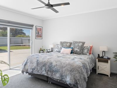 12 Chambers Street , Beachport