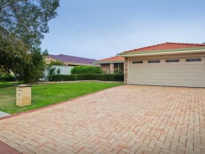 4 Hackett Pass, Winthrop