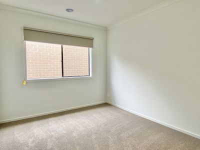 18 Nectar Avenue, Manor Lakes