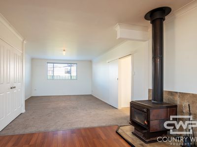 27 Mossman Street, Glen Innes