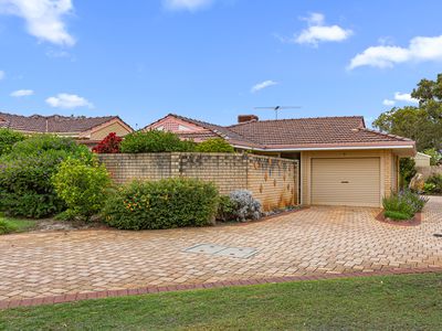 8 / 5-9 Wilkinson Gardens, Winthrop