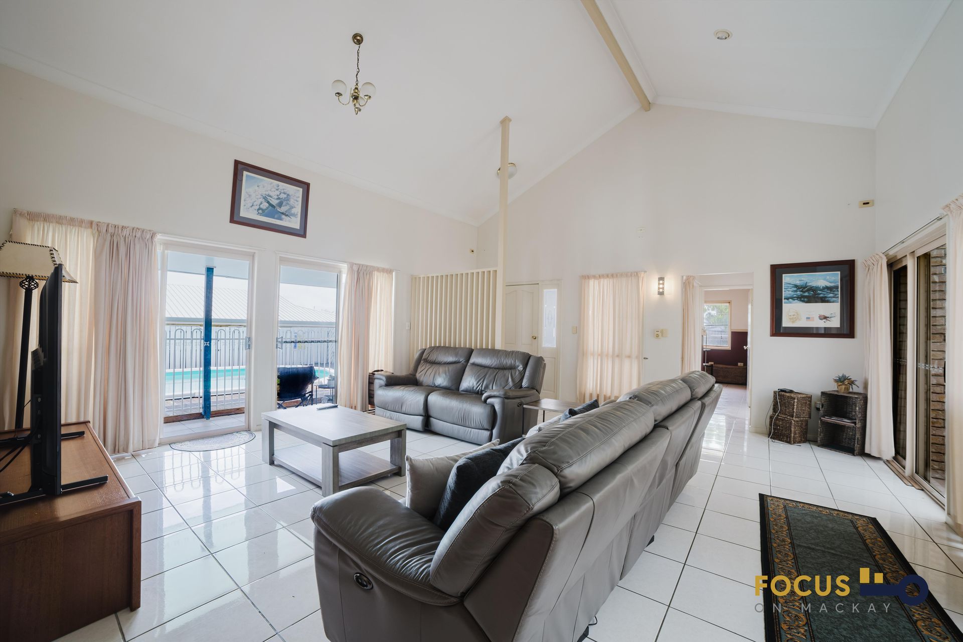 26 Bradman Drive, Glenella