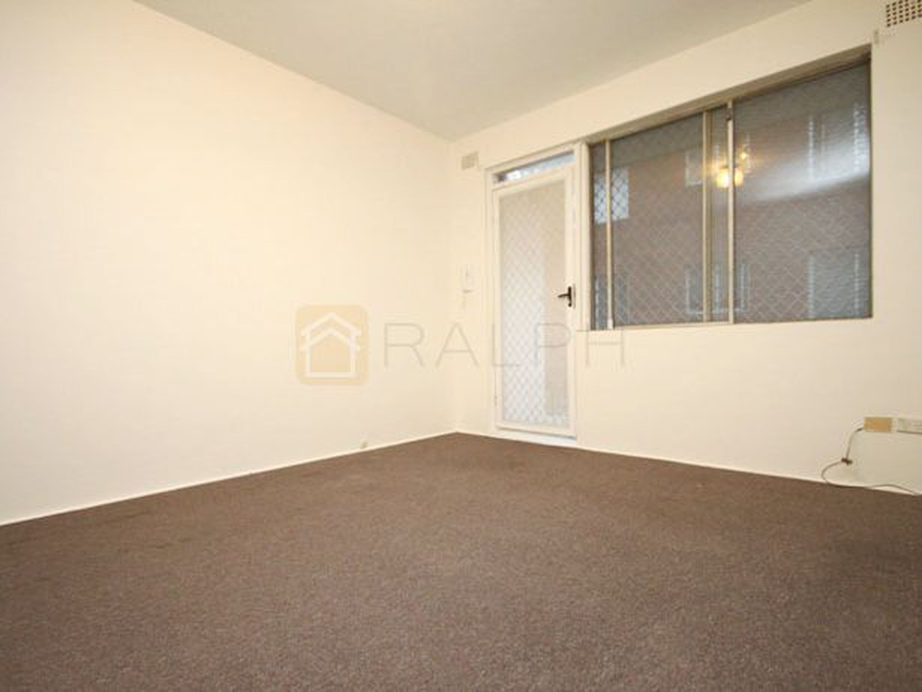 4 / 2 Macdonald Street, Lakemba