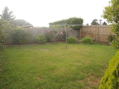 27 Mulholland Crescent, Grovedale