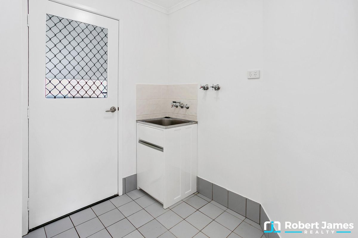43 / 44 Tait Street, Tewantin
