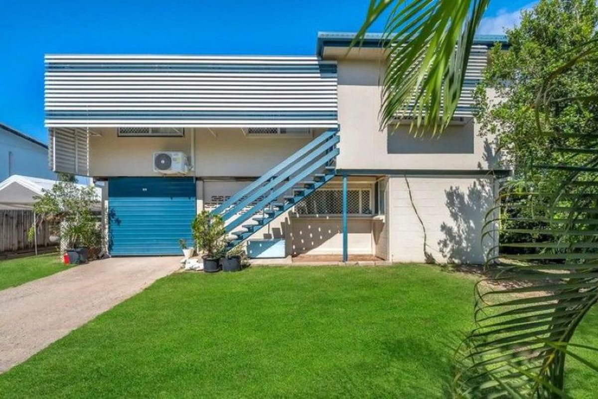 High-Set home with Rumpus in Central Location