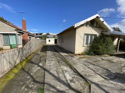 1 / 5 Ormond Road, West Footscray