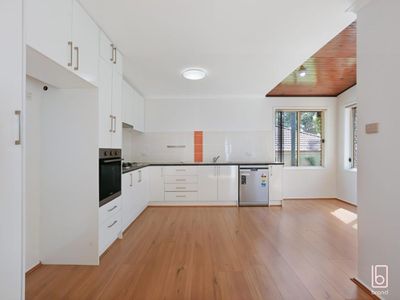 6 Tuross Close, Lake Haven