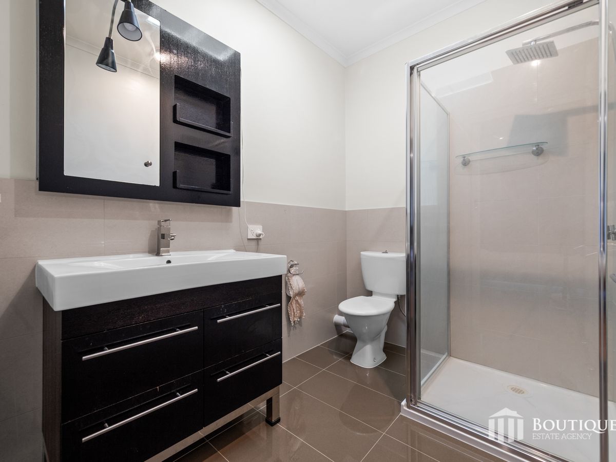 15 Roslyn Court, Dandenong North