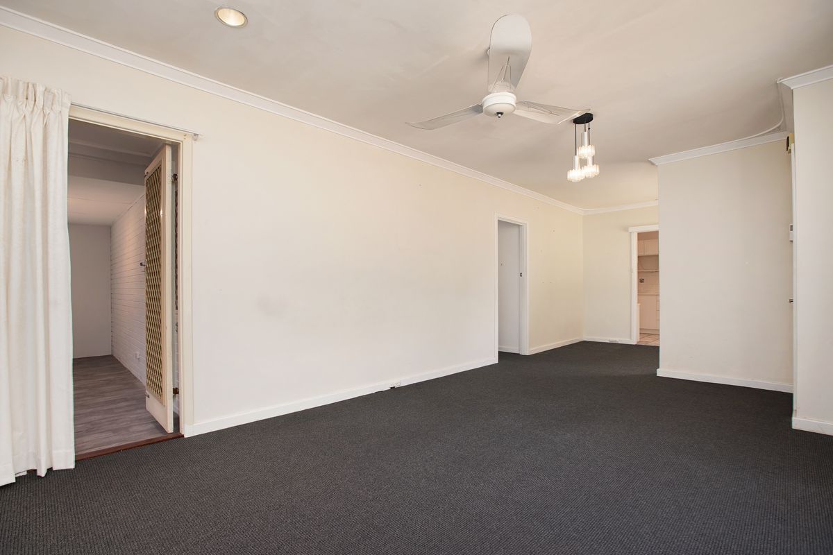 19 Warren Road, Maida Vale