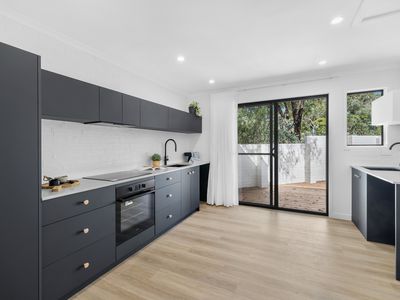 82 Hallen Close, Phillip