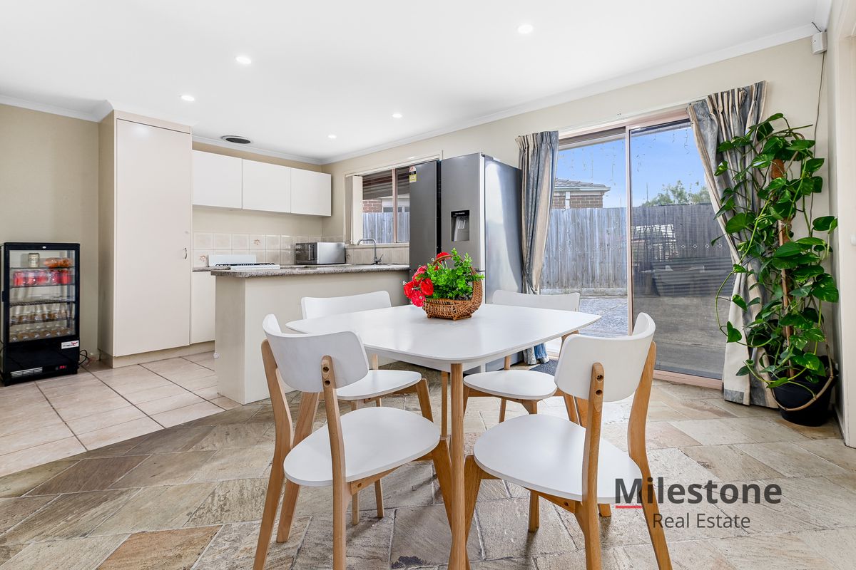 4 Fira Court, Narre Warren