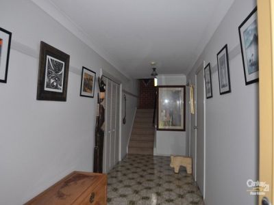 63 Stonehaven Avenue, Dubbo