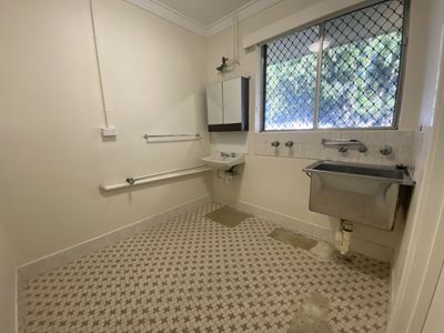 8 Barber Place, Riverton