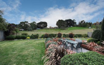 21 Janet Bowman, Beaconsfield