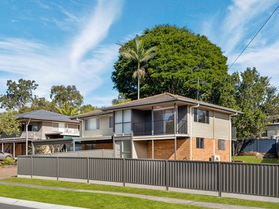 73 Woodlands Drive, Rochedale South