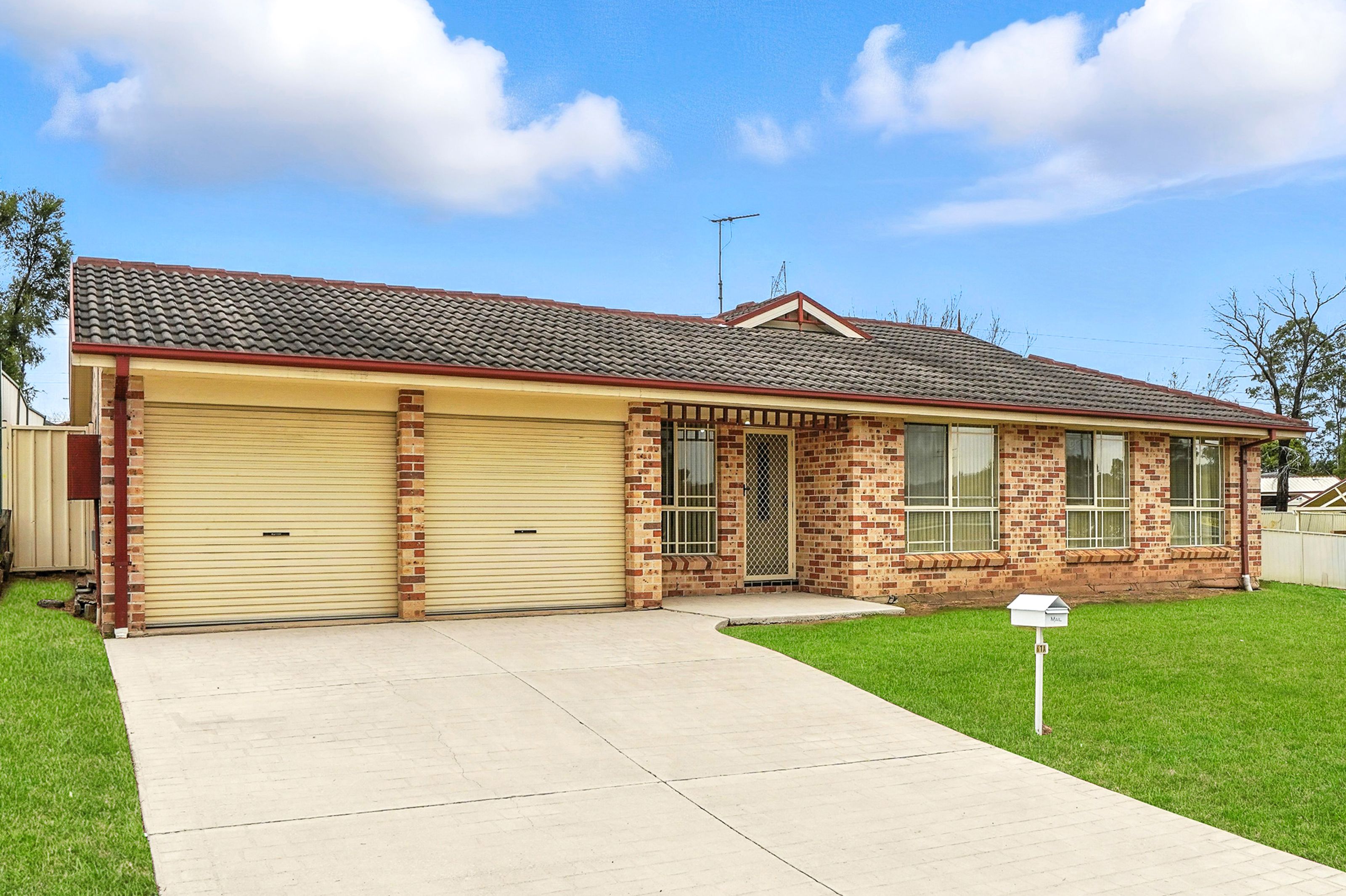 61A Womra Crescent, GLENMORE PARK